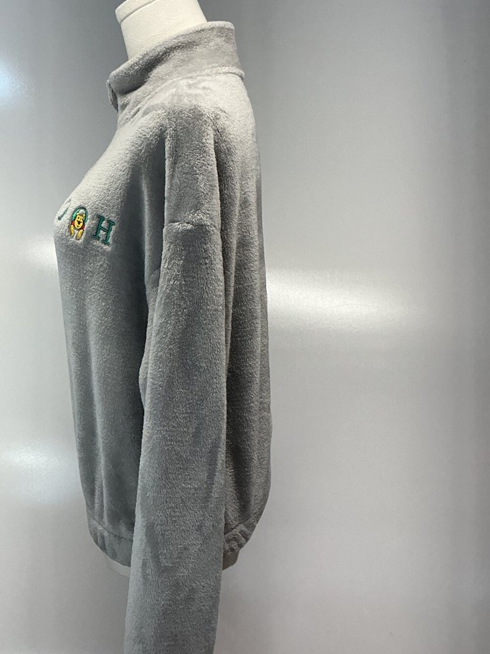 Disney XS Gray Pooh Quarter Zip Plush Fleece Mock Neck Top Pullover Sweatshirt - Picture 6 of 14